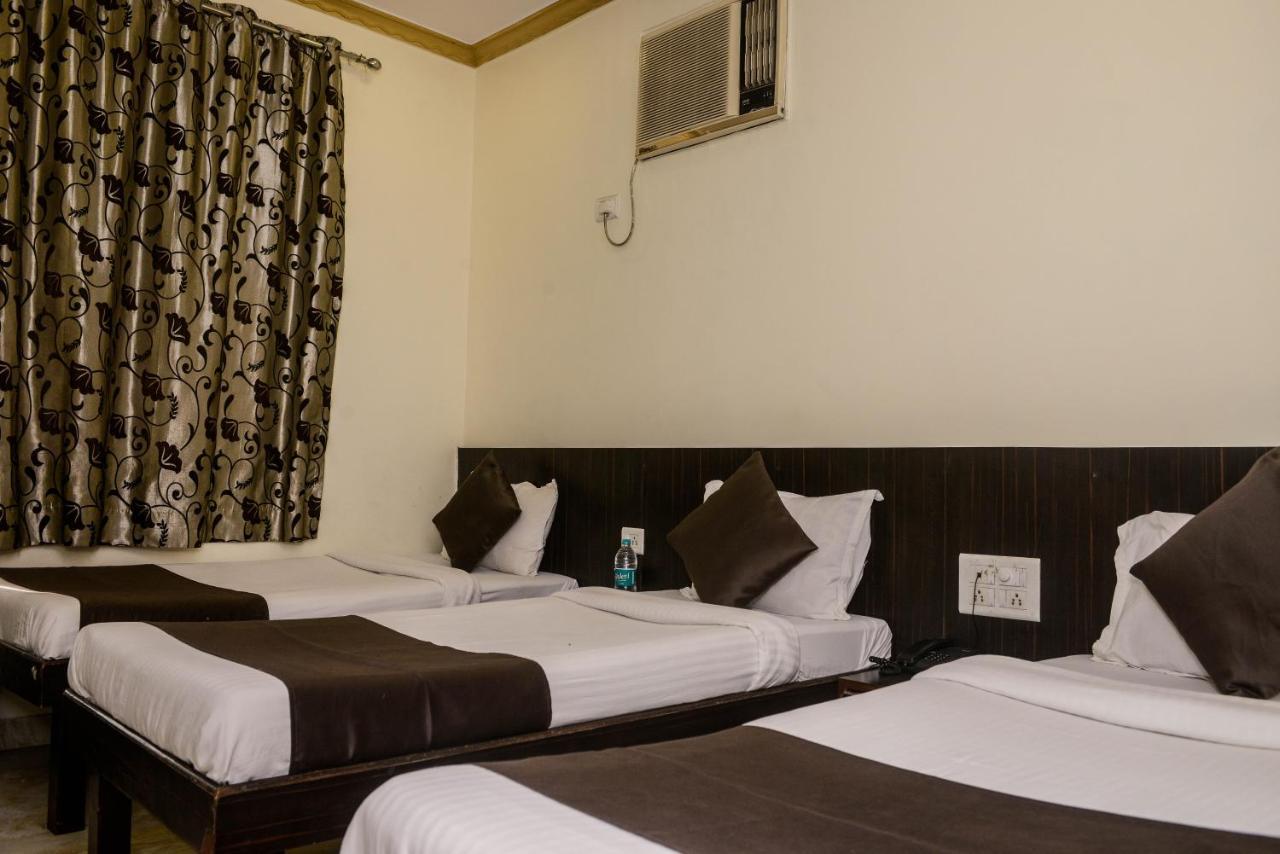 Hotel National Mumbai Ngoại thất bức ảnh