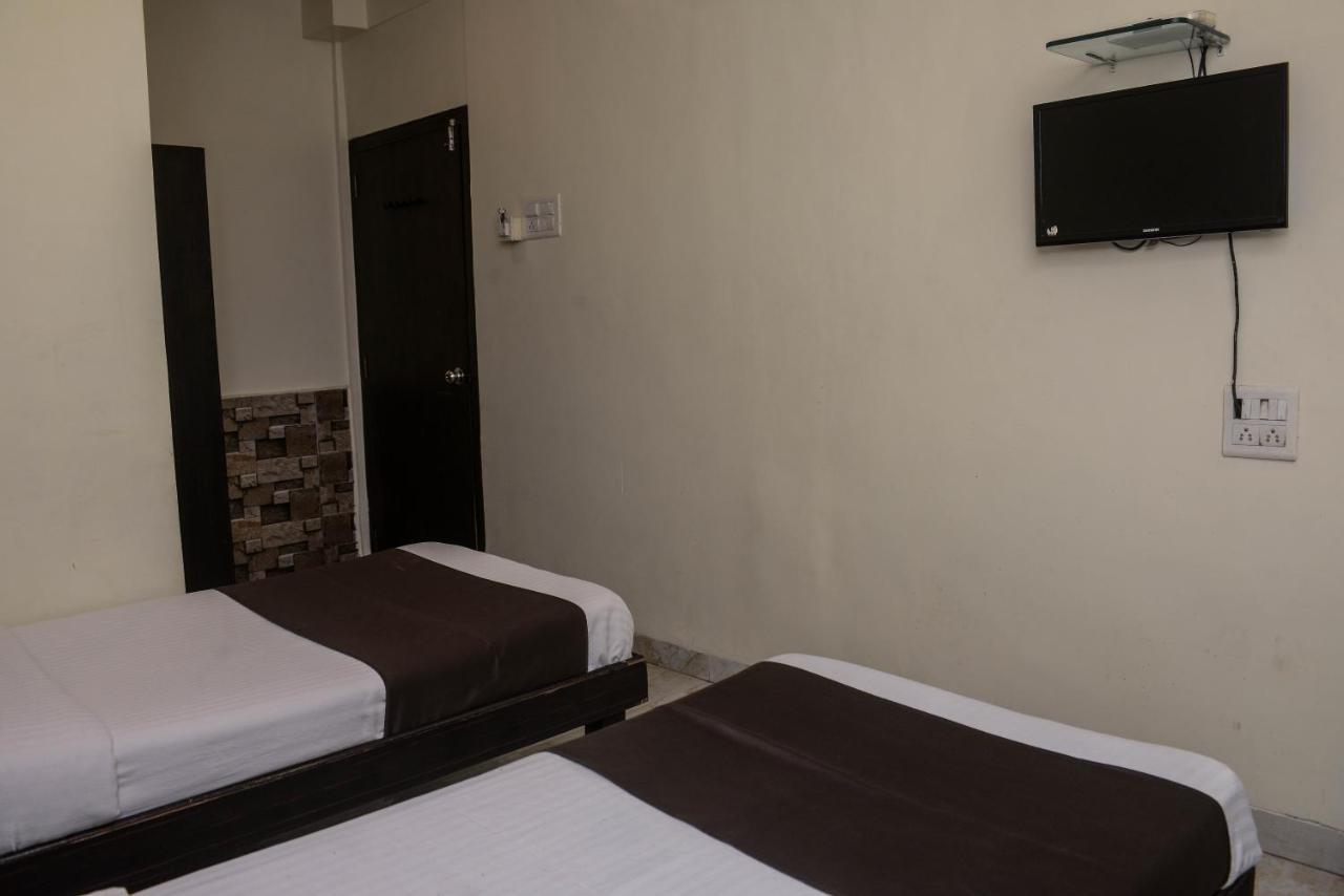 Hotel National Mumbai Ngoại thất bức ảnh